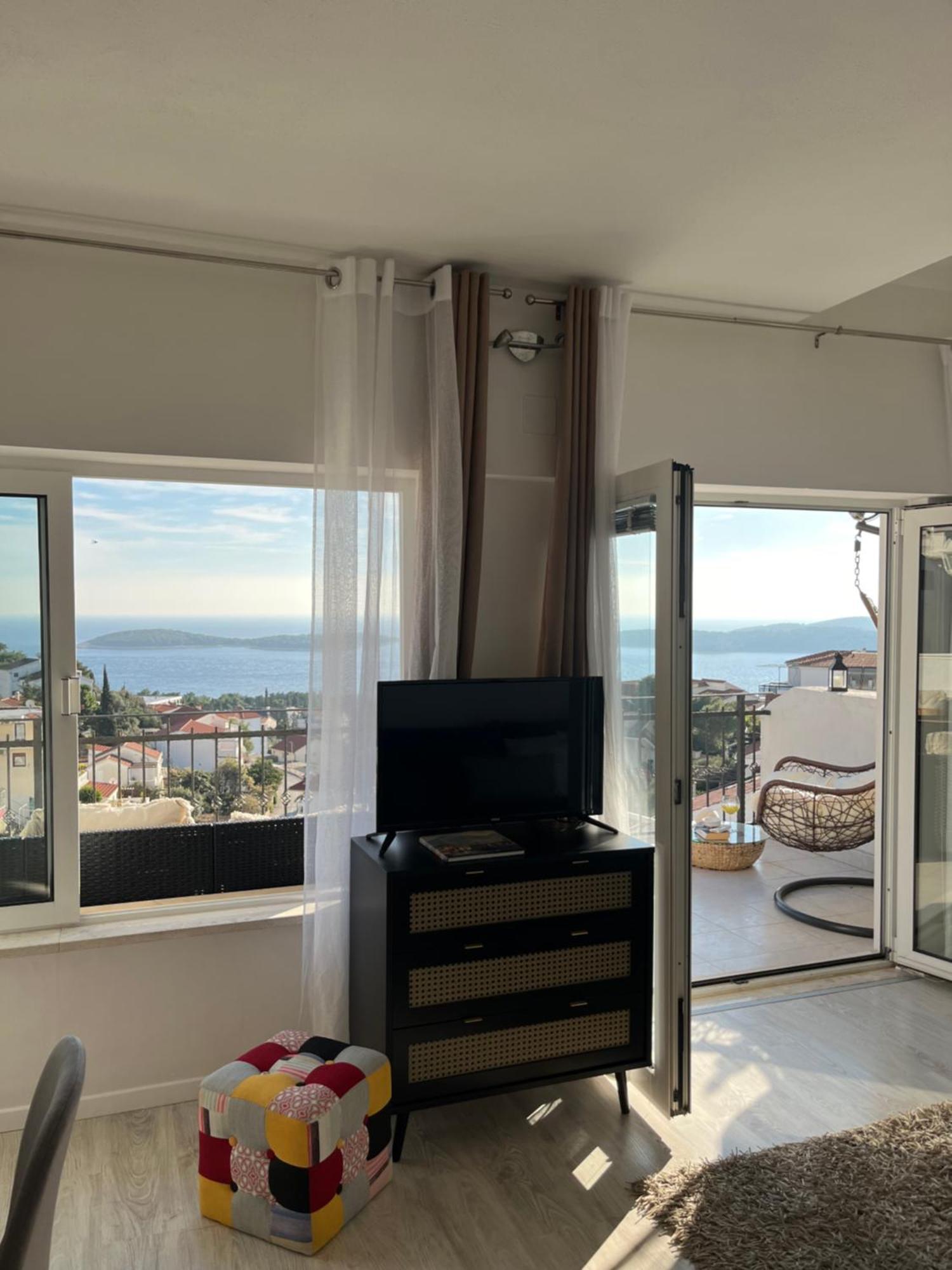 Apartments Tino Hvar Town Bagian luar foto